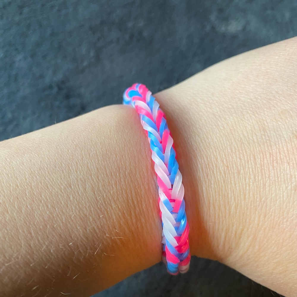 Rubber band fishtail braid bracelets.